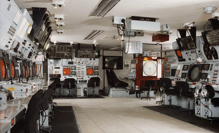 Type 22 Operations Room (simulator) Type 22 Operations Room (simulator)