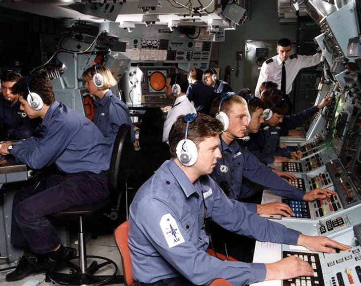 Type 42 Operations Room (simulator)
