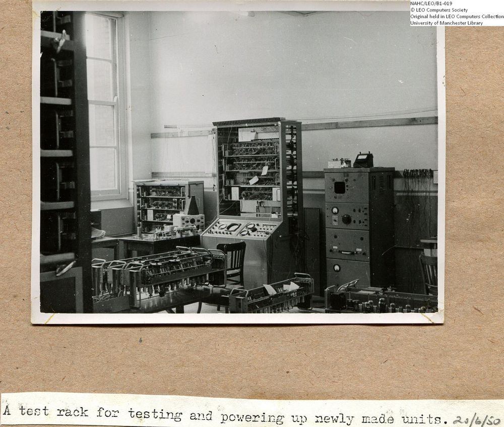 Photograph of 61856  LEO I Test Rack  (1950)