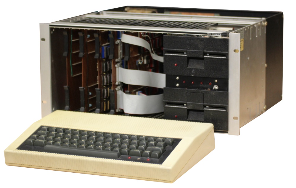 Prototype / Homebrew 6809 Computer with Acorn System 1 Keyboard