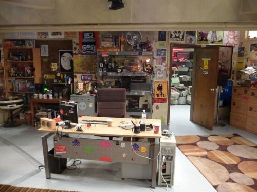 Photograph of The IT Crowd Set