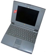 Apple Macintosh PowerBook 520C