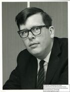 68138 Executive Photo Portraits: John Aris