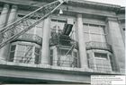68778 LEO III/1 Building Exterior and Crane